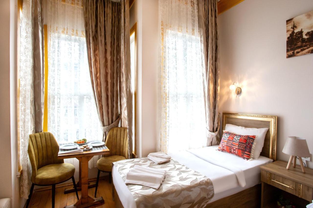 April Hotel Isztambul Kültér fotó